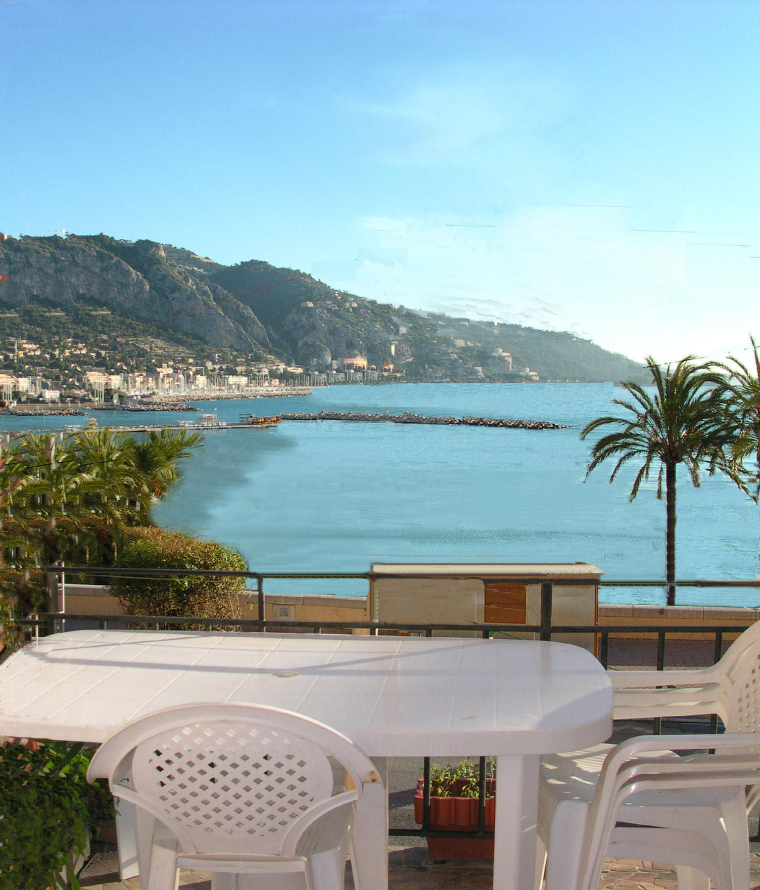 The terrace and its panoramic sight